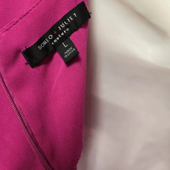 Women’s Romeo + Juliet Couture Fuchsia Hot Pink Romper Sz Large - Picture 11 of 15